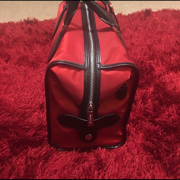 💥FLASH SALE 🧳Michael Kors Connie Duffle Bag🧳 - Picture 2 of 8